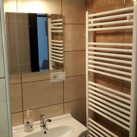 Chalupa Kalameny * Kalameny